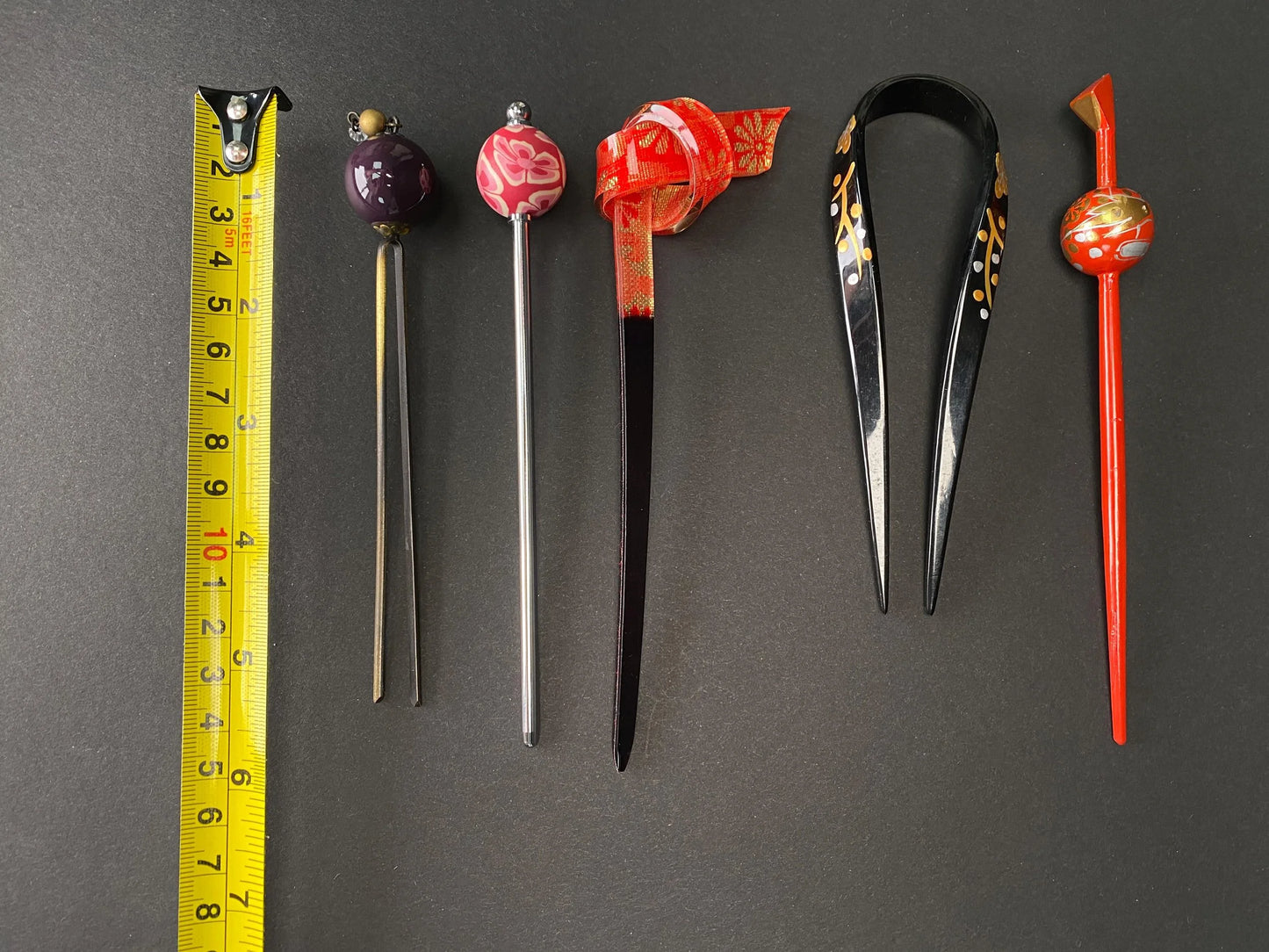 Japan Kanzashi Kimono Geisha, Red & Black hair stick, Metal Tama, Kushi Comb, Hair Ornament