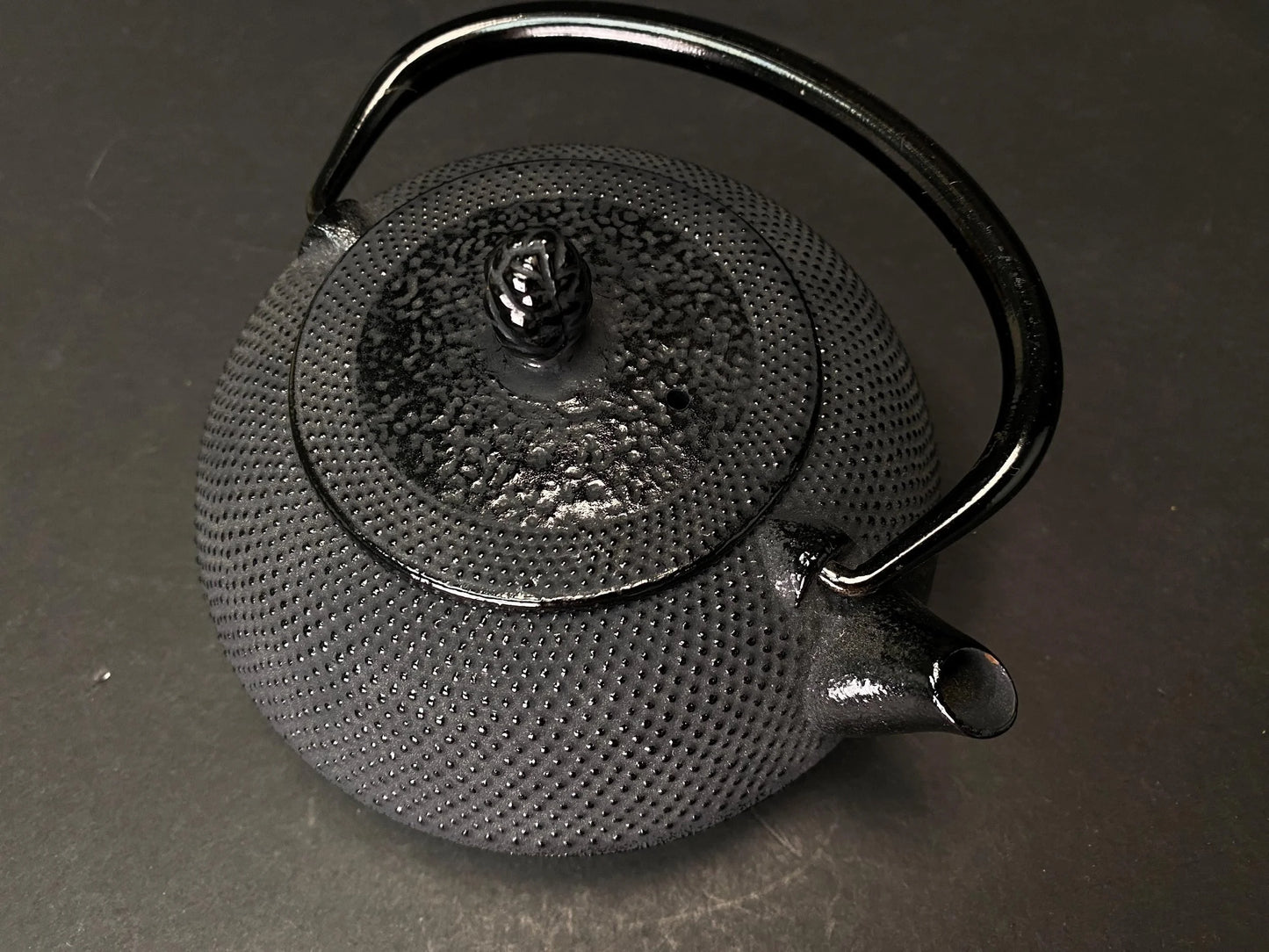 Japanese Tetsubin Nanbu Tekki Teapot Cast iron TEA KETTLE, spotted design, Mint Vintage Teapot, Antique Japan kettle