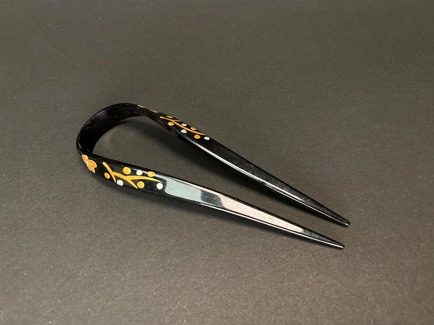 Japan Kanzashi Kimono Geisha, Red & Black hair stick, Metal Tama, Kushi Comb, Hair Ornament