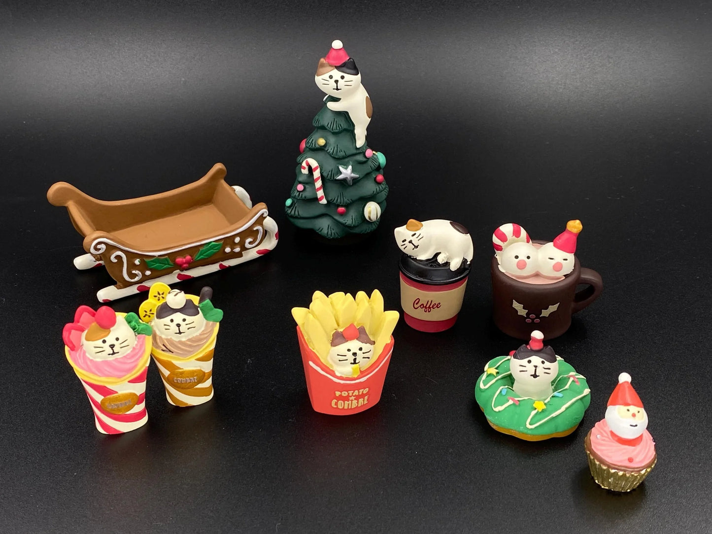 Christmas Cat & Dog Miniatures: Zakka Food Design Figurines, Decole Style