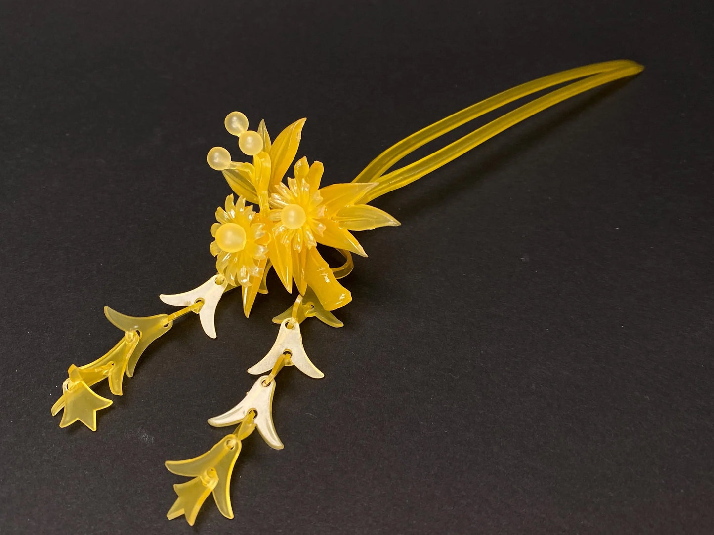 Japan Kanzashi Kimono Geisha, transparent Tama, Yellow hawksbill style hair stick,Kushi Comb, Hair Ornament