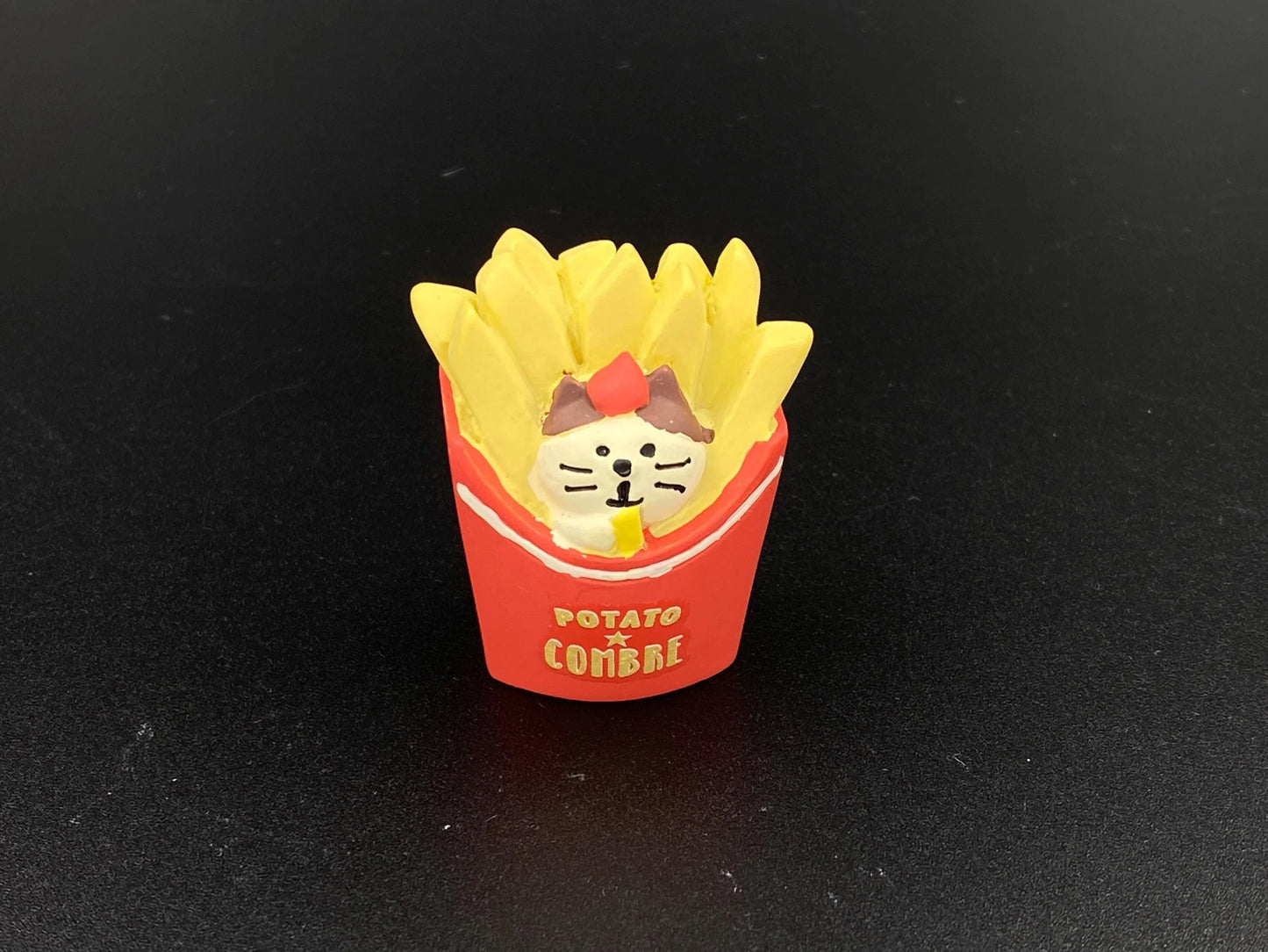 Christmas Cat & Dog Miniatures: Zakka Food Design Figurines, Decole Style