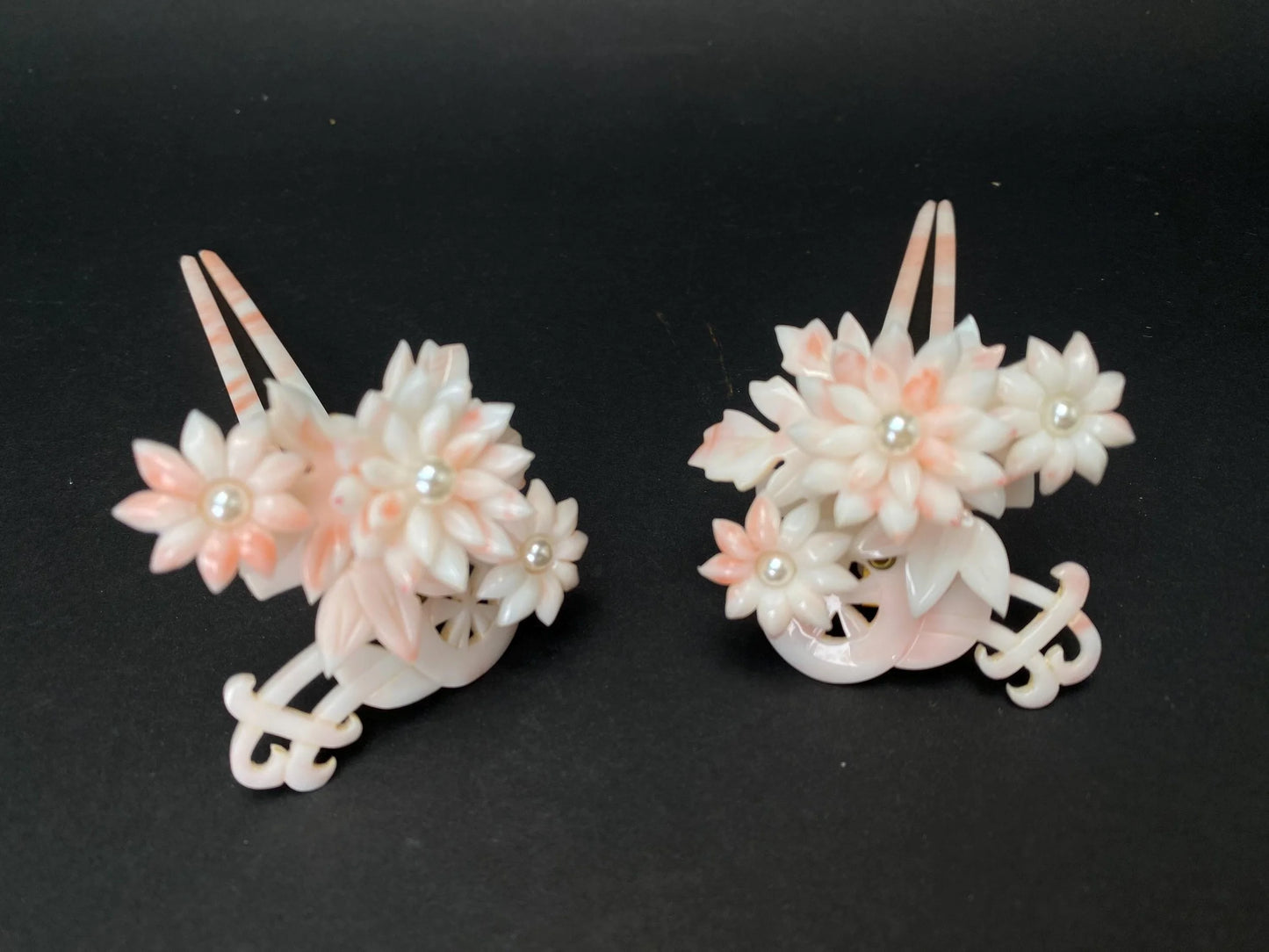 Pink Yumi Katsura Kanzashi Set：Rare Floral Kimono Hair Ornaments with luxury box