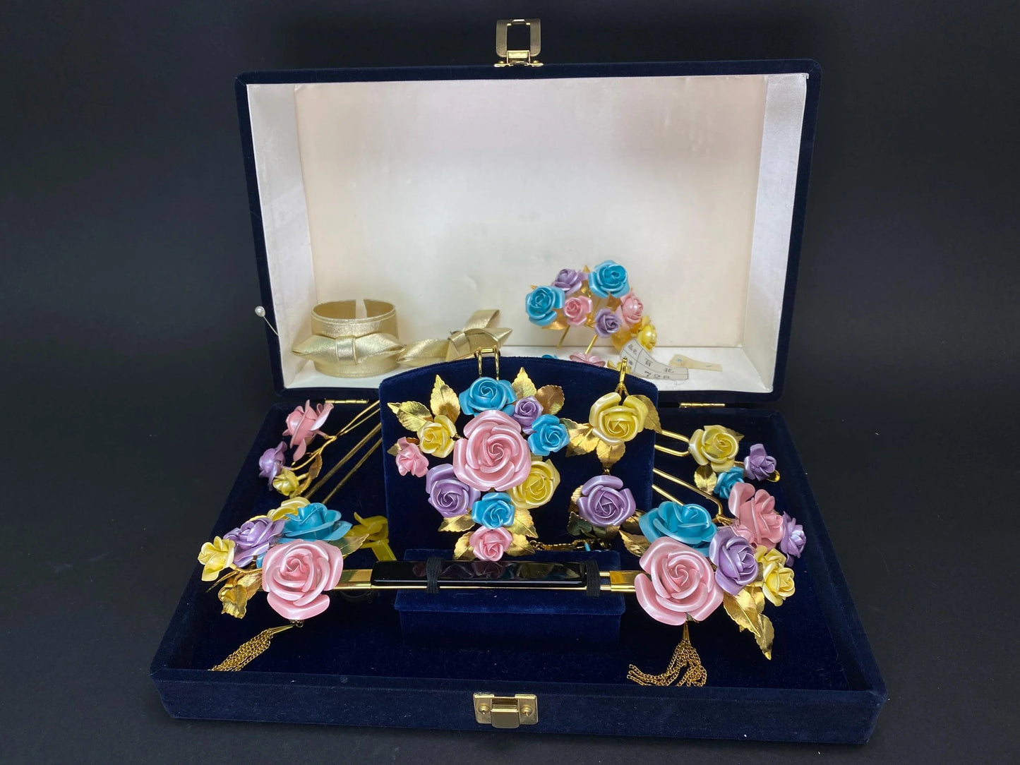 Japanese Kanzashi floral metal Hairpin Set of 9: Japanese Bridal Roses, Pink & Blue Kimono Geisha in luxury box