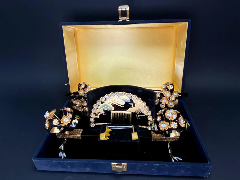 VTG JEWELRY