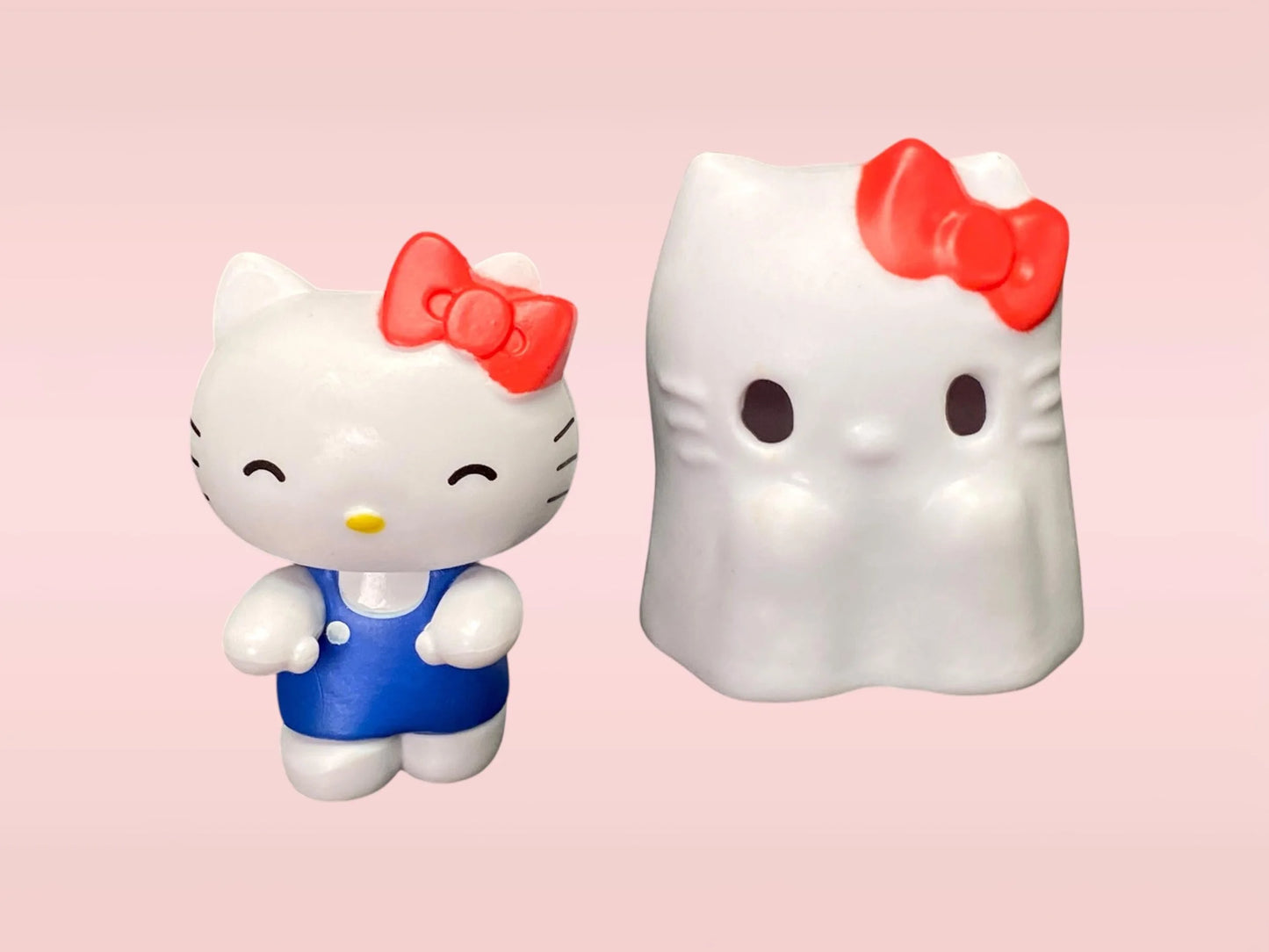 Sanrio Characters Halloween Play Ghost Figurine Blind Box: Kawaii Gatcha Capsule Kuromi, Pochacco, Hello Kitty, Hangyodon, Pompompurin