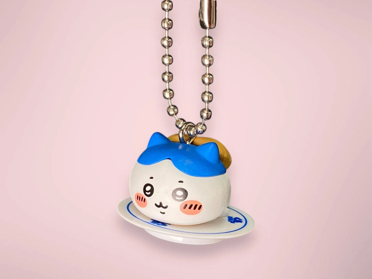 Chiikawa x Kura Sushi Figure Keychain Secret Mascot Blind Box: Novelty Capsule Toy Set Bikurapon japan