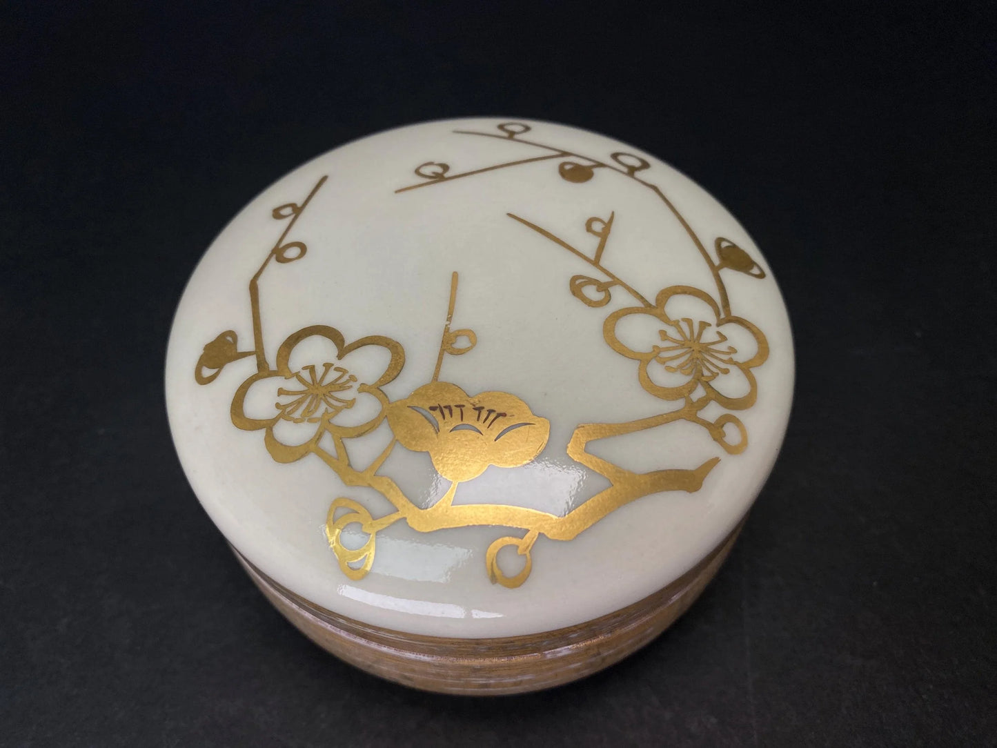Kiyomizu Ware Lidded Container Red and White Pair of Trinket Box by Haoto: Hand painted gold plum blossom design