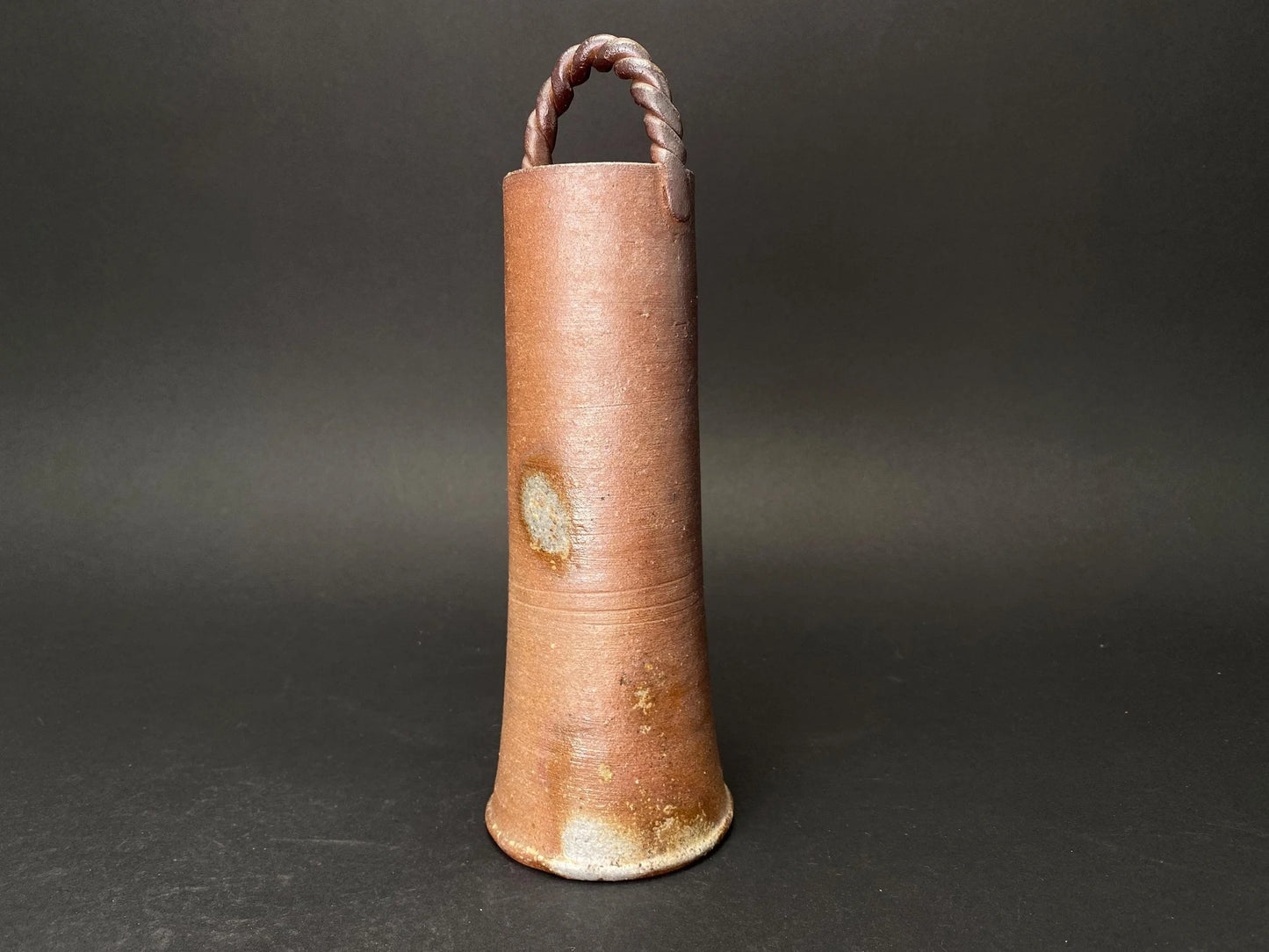 Bizen Ware Ikebana Vase Signed Japanese Pottery Kaki: Wabi Sabi Art Pottery Flower Twist Holder with Tomobako co-Box！
