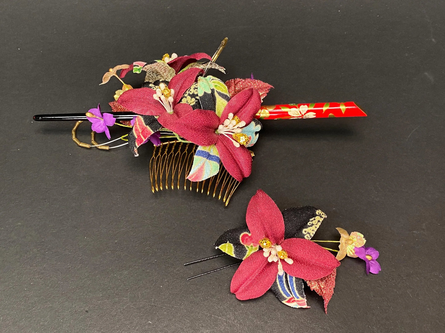 Kanzashi Hair Comb Pin Sets in Box 3 Styles: Floral Bow, Burgundy and Red Glitter Unused Japanese Bridal hair for Kimono, cosplay, wedding