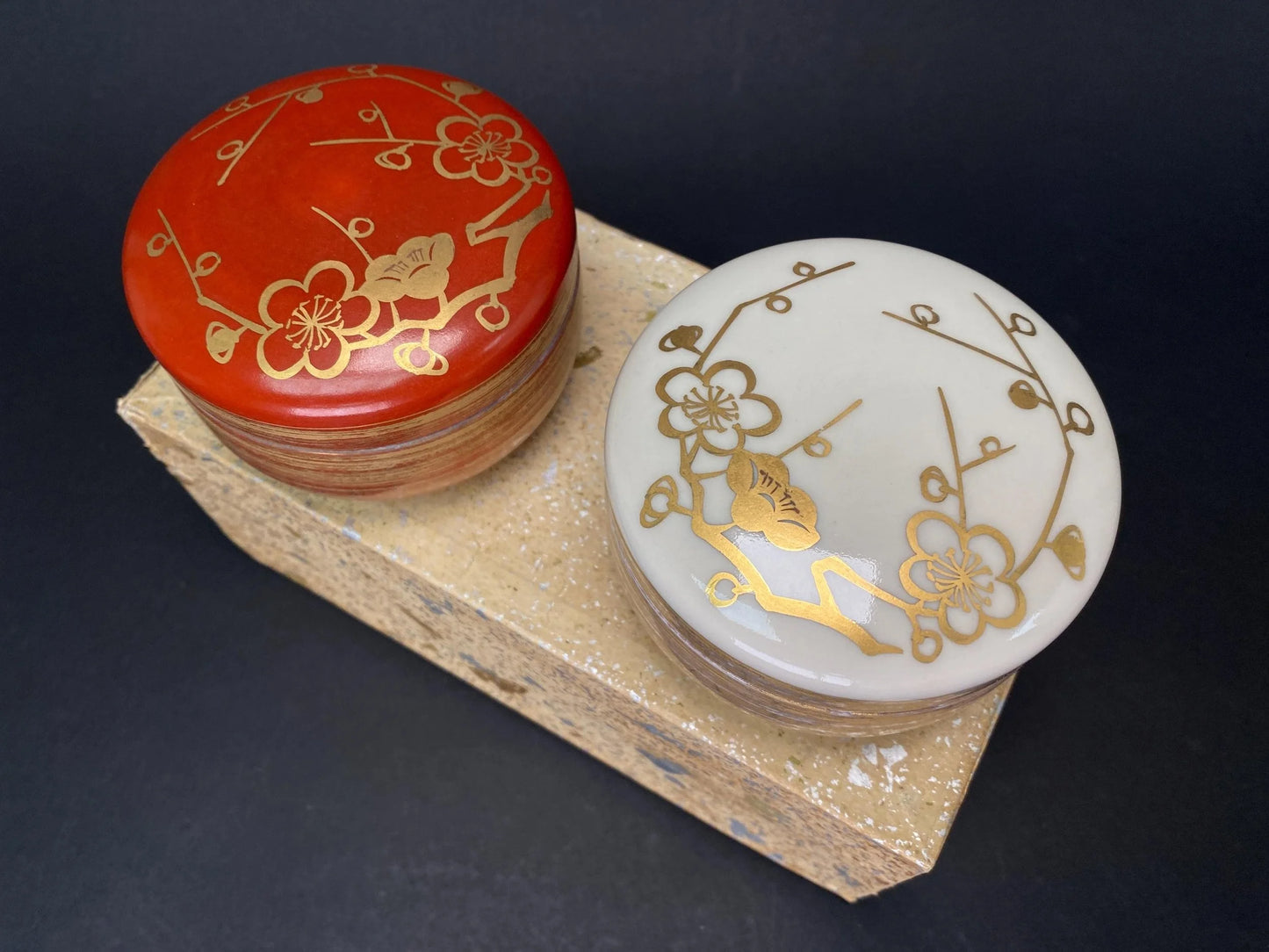 Kiyomizu Ware Lidded Container Red and White Pair of Trinket Box by Haoto: Hand painted gold plum blossom design