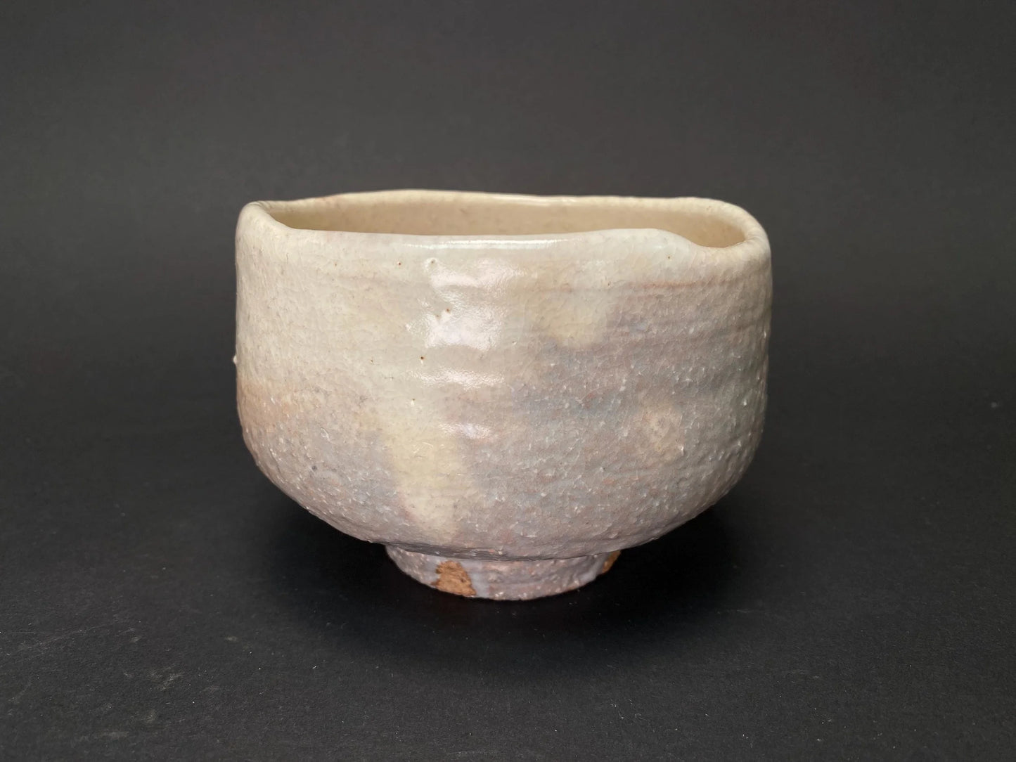 Hagi Ware Tea Bowl Chawan Signed Artist black Stamp box: Japanese Art Pottery Matcha tea ceremony bowl with Tomobako Box！