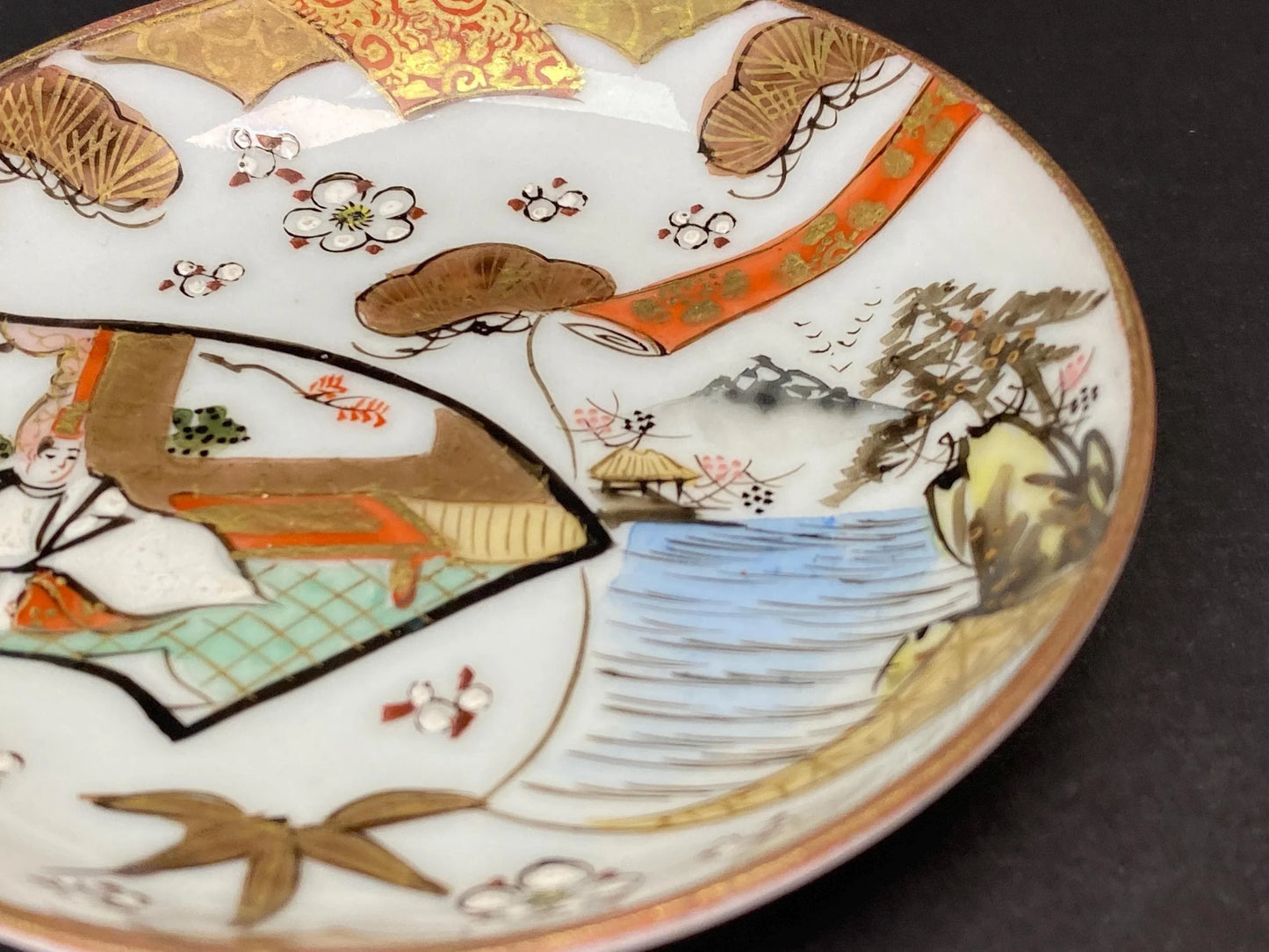 Antique Kutani Ware Plates Meiji Period: Japanese Porcelain Hand Painted Sauce Dish with Gilt Accents