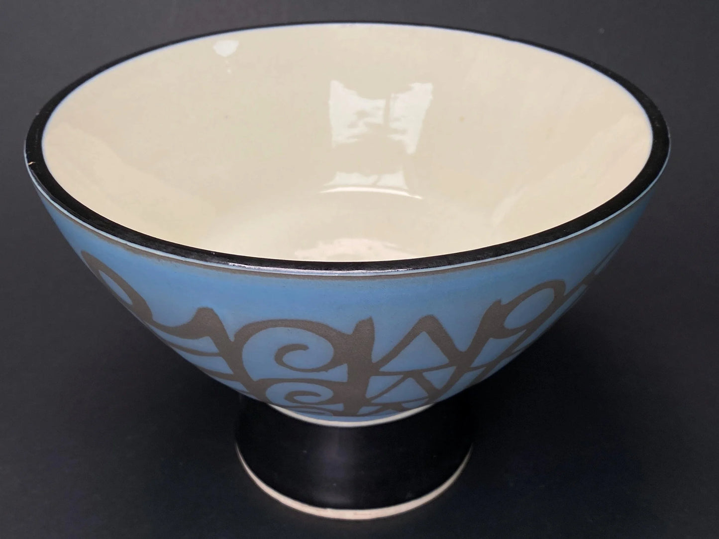 Japanese Tosen Takadai Planter Footed Bowl Signed Tosen：Blue Geometric Sgraffito Pottery, Dia 8" Ceramic Compote, Modern Decor Centerpiece