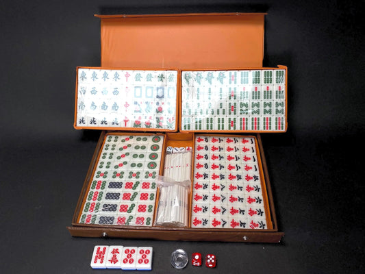 Unused Modern Size Japanese MVC Mah Jong Set, Riichi Mahjong Set 148 Tiles, Large 28mm Tiles, Blue Back, Heisei Retro Board Game