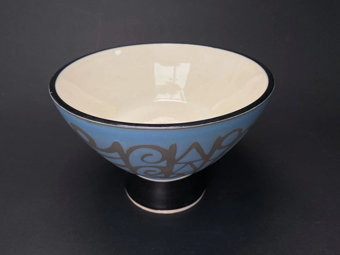 Japanese Tosen Takadai Planter Footed Bowl Signed Tosen：Blue Geometric Sgraffito Pottery, Dia 8" Ceramic Compote, Modern Decor Centerpiece