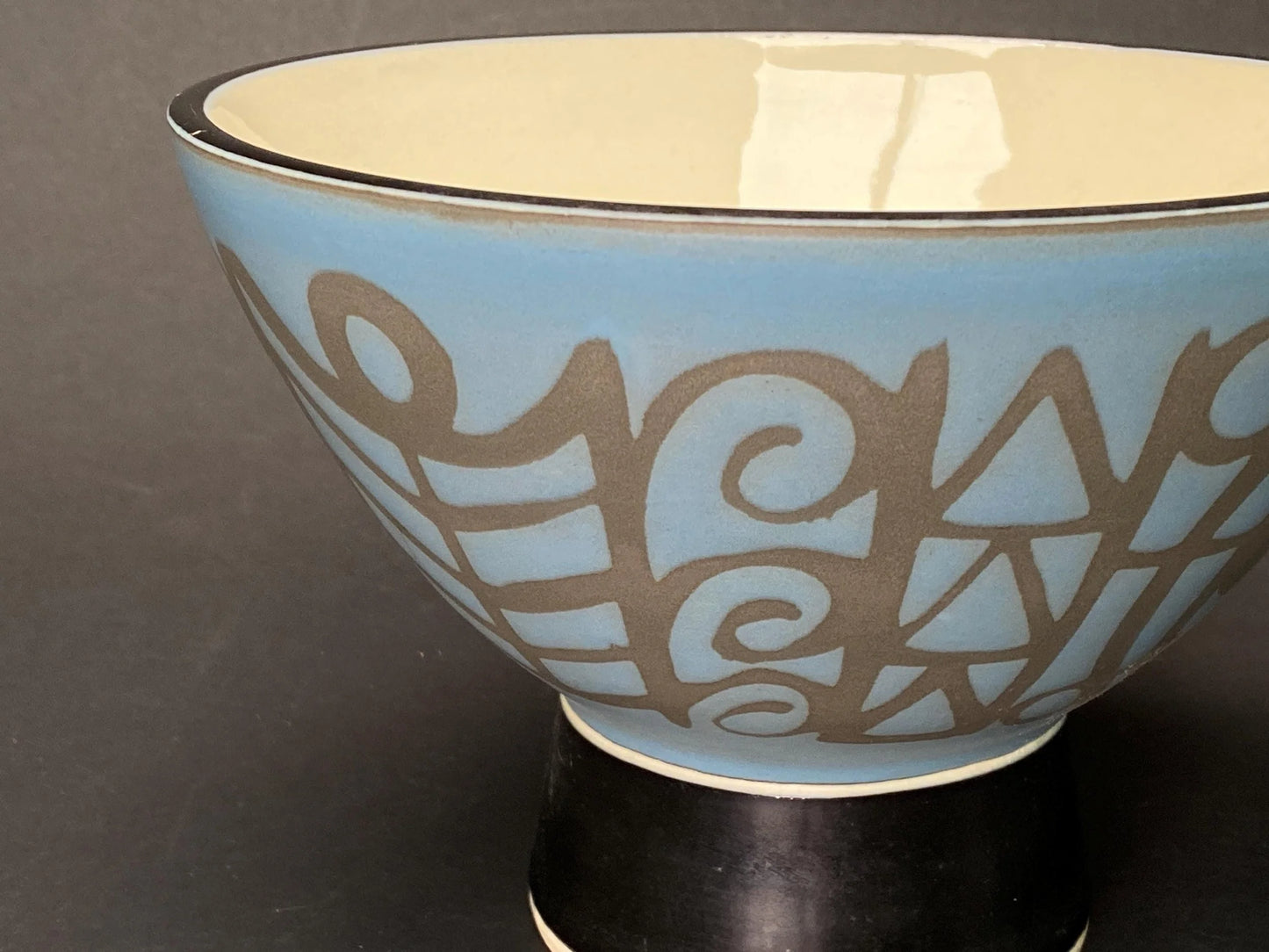 Japanese Tosen Takadai Planter Footed Bowl Signed Tosen：Blue Geometric Sgraffito Pottery, Dia 8" Ceramic Compote, Modern Decor Centerpiece