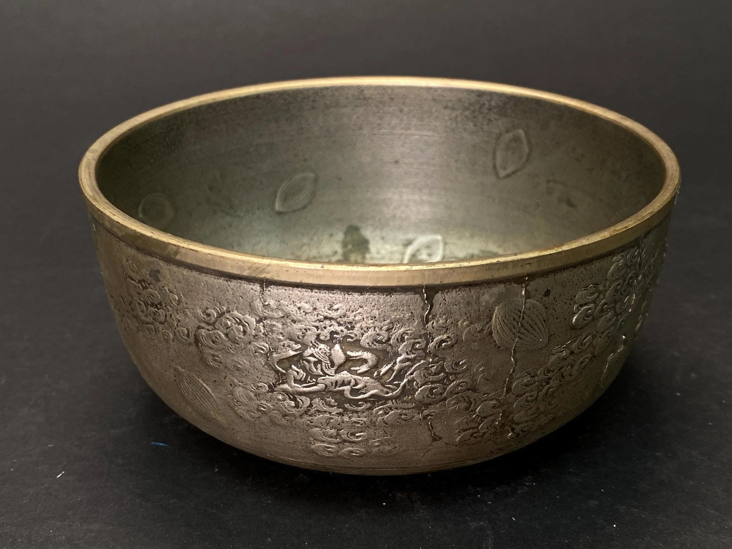 Japanese Singing Bowl Orin: Dragon Relief Bronze Bell, Buddhist Altar Chime, Meditation Sound Healing Instrument 5"