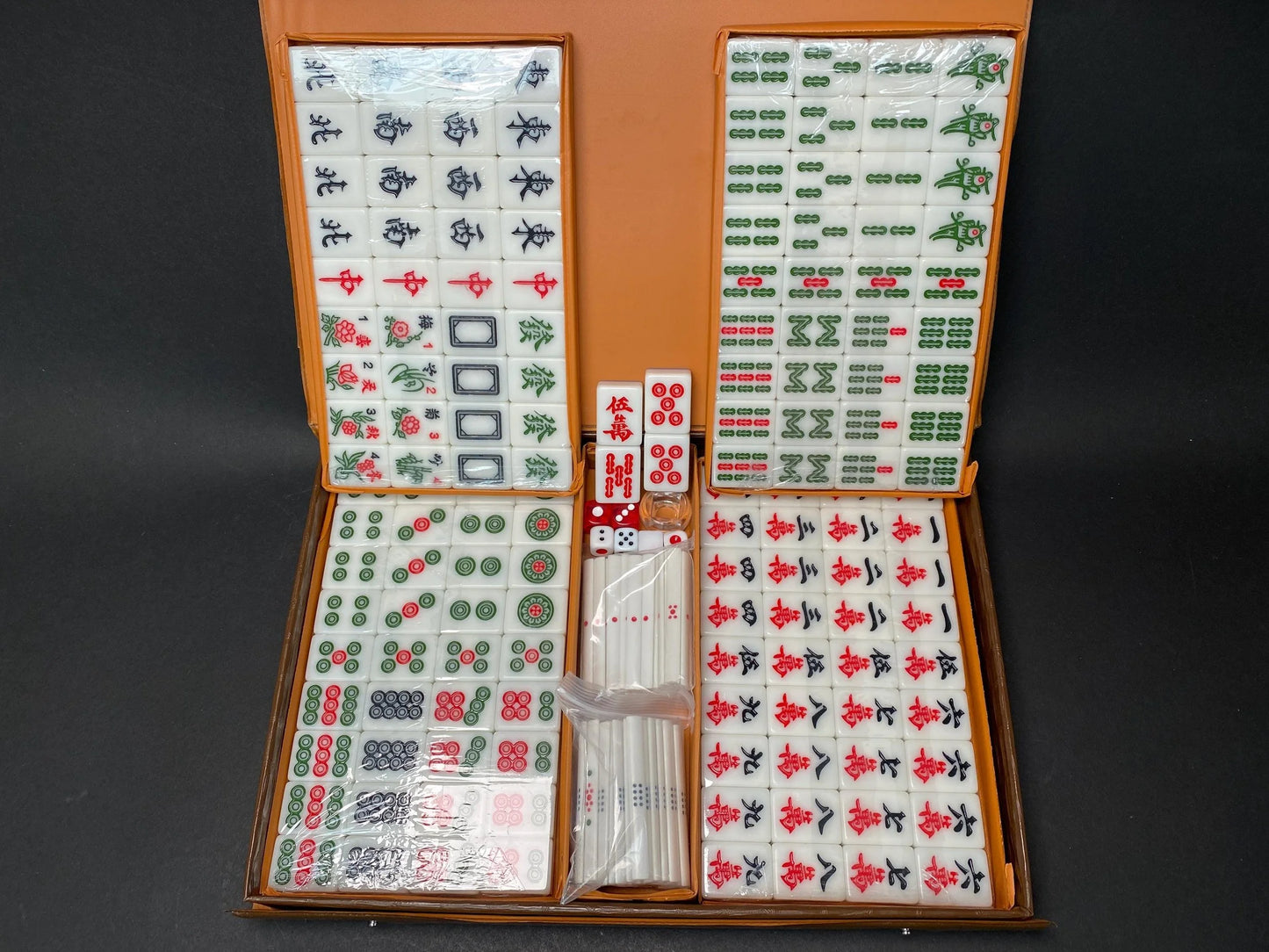 Japanese Riichi MVC Mahjong Set 28mm NOS big