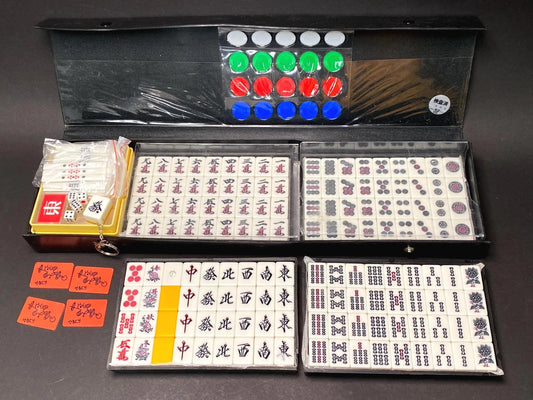 Japanese Riichi Mahjong MVC Set: 4 Red Fives Aka Dora, Yakitori Markers & Chips,  Rhinestone tile, Long Box Case, Yellow Back 6lbs