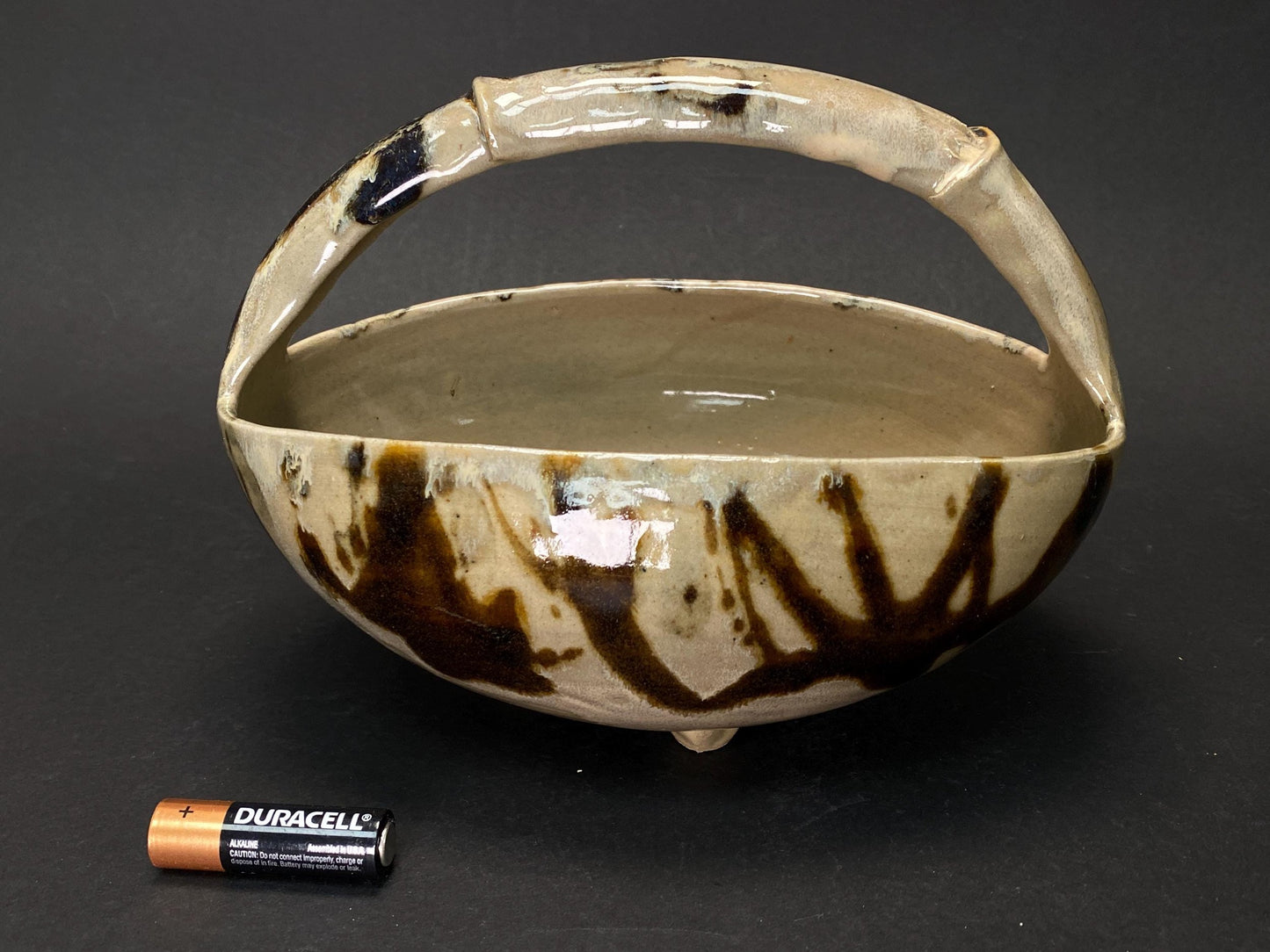 Japanese Handled Bowl "Te bachi", Stoneware Ceramic Basket for Fruit, vintage Ikebana Kaiseki Serving, Earthy Drip Glaze 7.5"