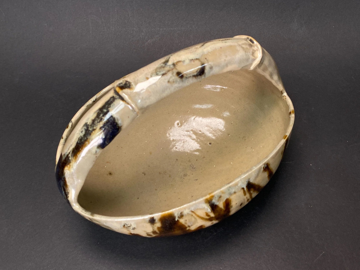 Japanese Handled Bowl "Te bachi", Stoneware Ceramic Basket for Fruit, vintage Ikebana Kaiseki Serving, Earthy Drip Glaze 7.5"