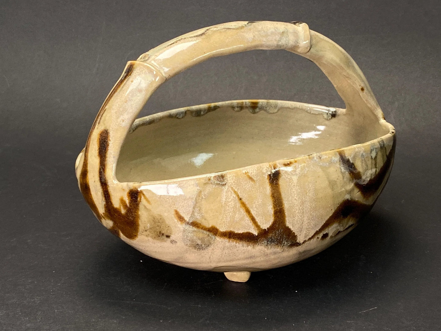Japanese Handled Bowl "Te bachi", Stoneware Ceramic Basket for Fruit, vintage Ikebana Kaiseki Serving, Earthy Drip Glaze 7.5"