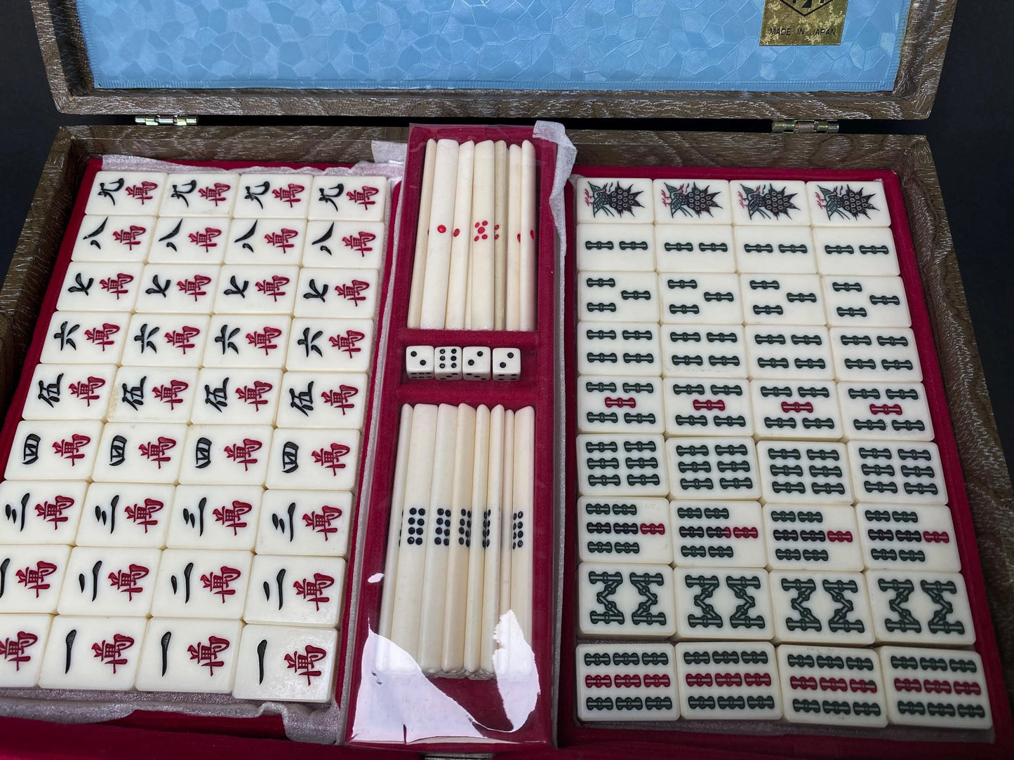 Showa Era Japanese Mahjong Set Bamboo Back 144 Tiles