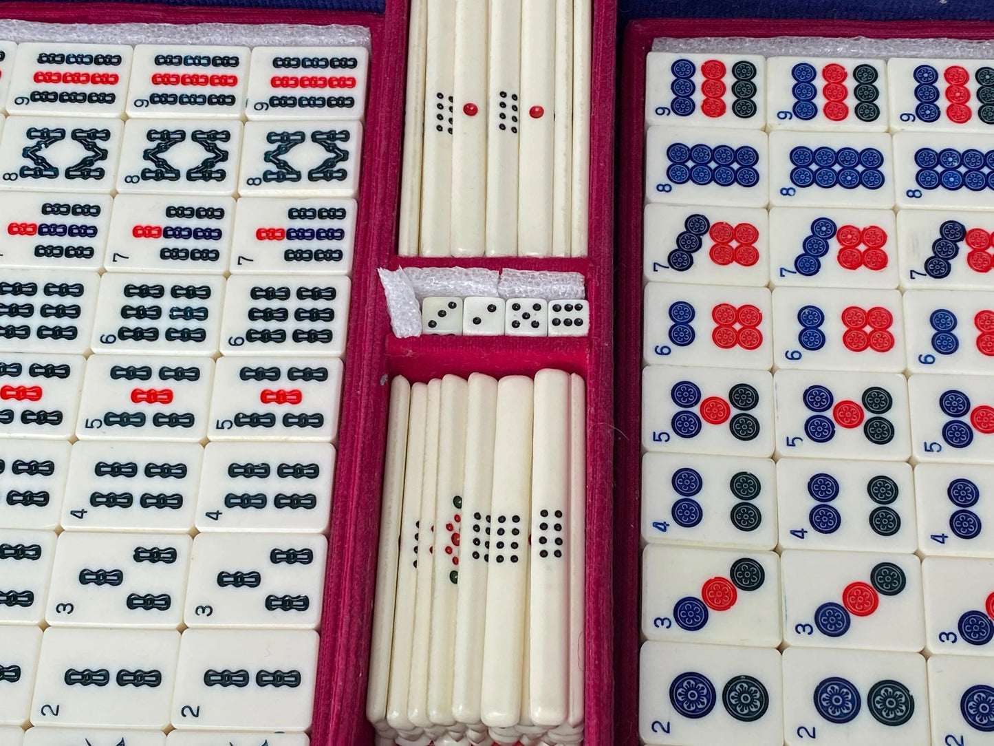 Mah Jong & Bamboo Back Japanese Mahjong Set, RARE English Numbers Letters, Showa Era Mah Jong 148 Tiles, Portable Blue velvet case