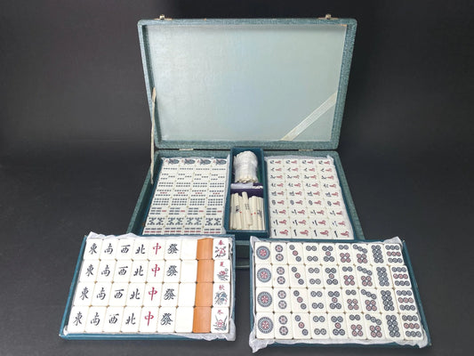 Antique Japanese Mah Jong Bamboo Back Tile Set with Wooden Case Tile, dealing game Vintage, blue portable case