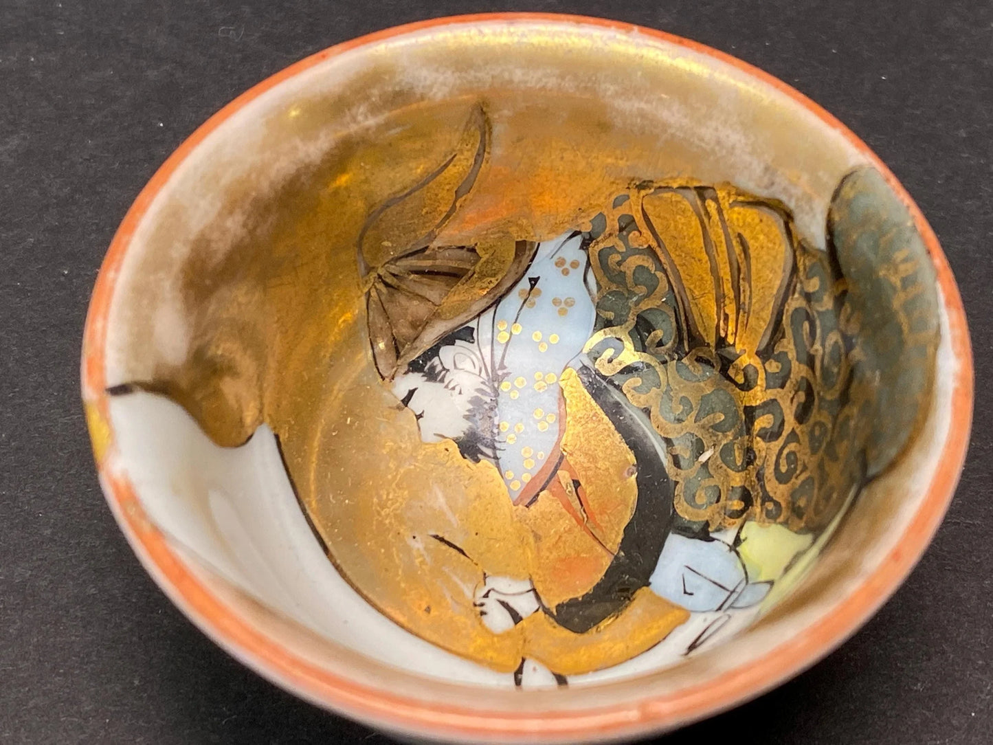 Kutani Sake Cup Kintsugi, Japanese Style Repair Technique, Vintage Yunomi Tea Cup, Hand Painted Ceramic, Gold Kintsugi Pottery, Zen Gift