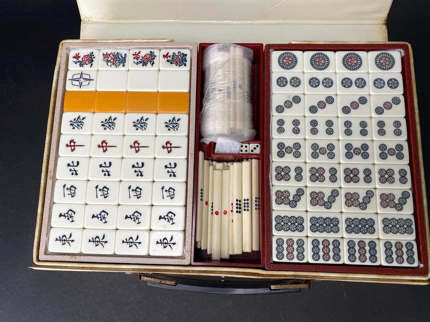 Premium Nintendo Mahjong Tiles Set Heavy Weight: Japanese Discontinued Limited Edition Yakuman Mah Jong Collectible Retro Set Game