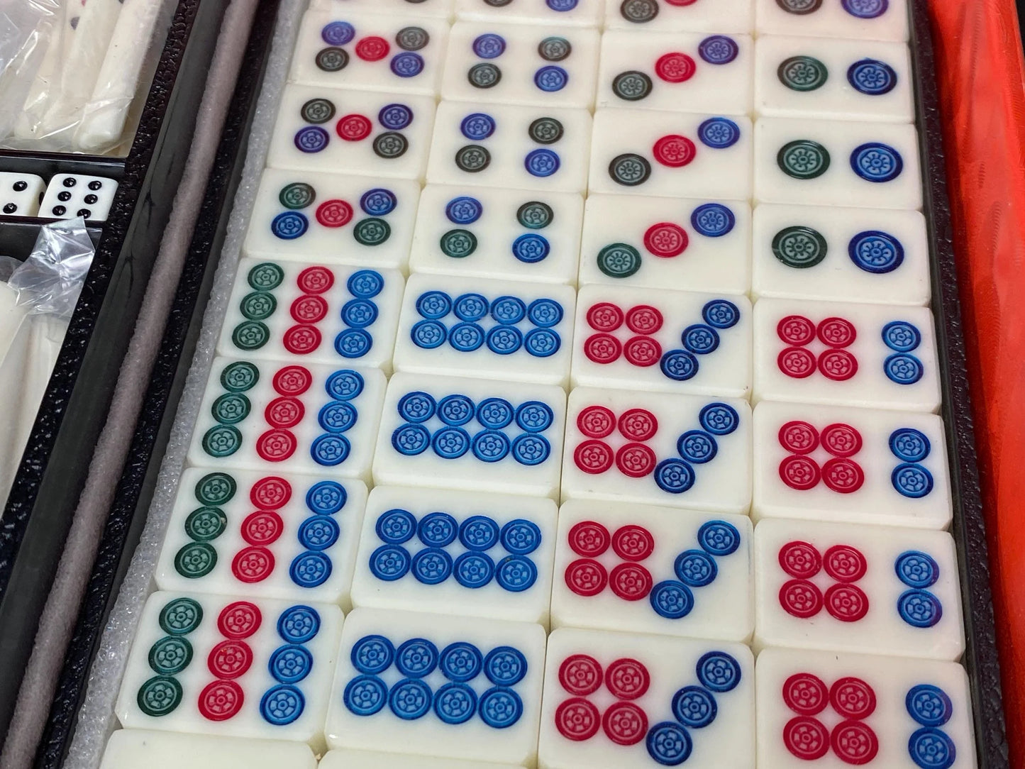 Showa Era Japanese Mahjong Set Bamboo Back