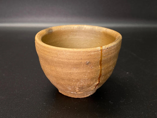 Bizen Ware real 25k gold Kintsugi Tea Cup signed, Japanese Ceramic Gold Repair sake cup, Vintage Art