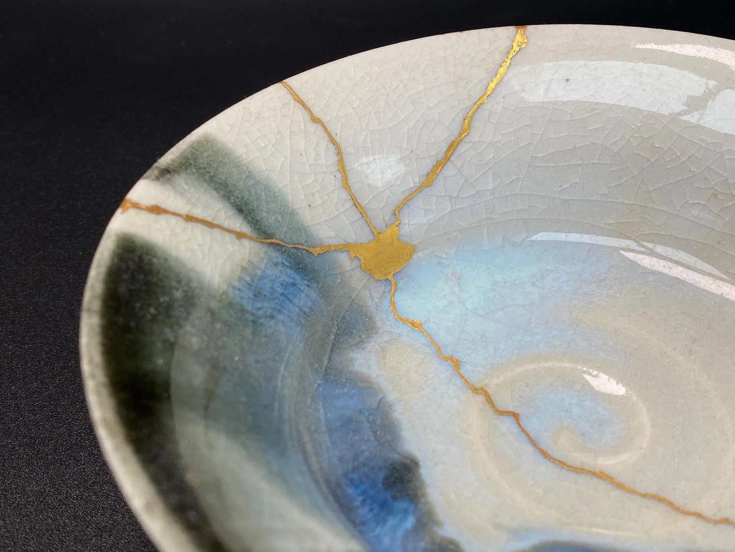 Kageyama Kintsugi Chawan Tea Bowl, Japanese Ceramic Matcha, 24K Gold Repaired Pottery, Vintage Art