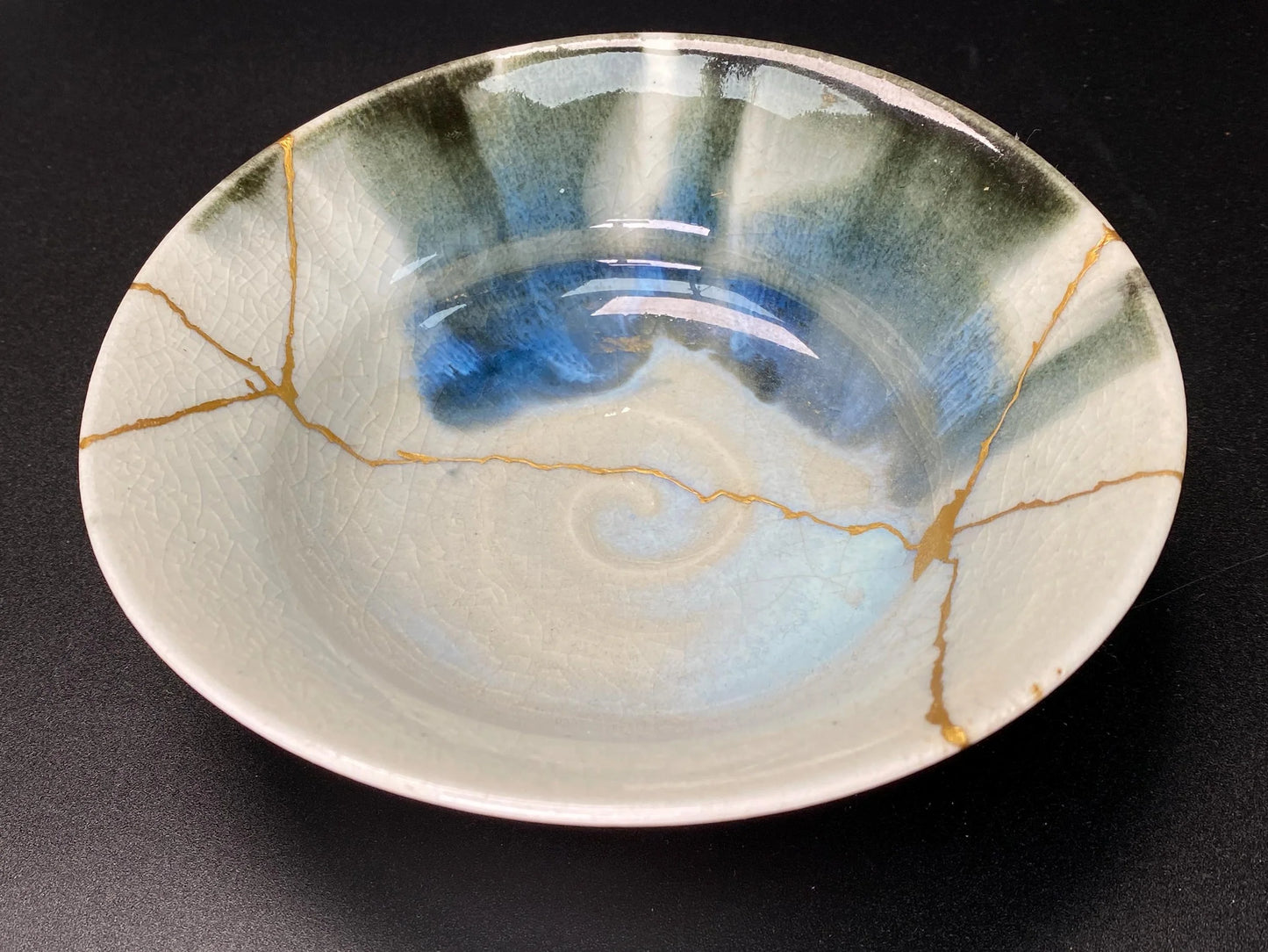 Kageyama Kintsugi Chawan Tea Bowl, Japanese Ceramic Matcha, 24K Gold Repaired Pottery, Vintage Art