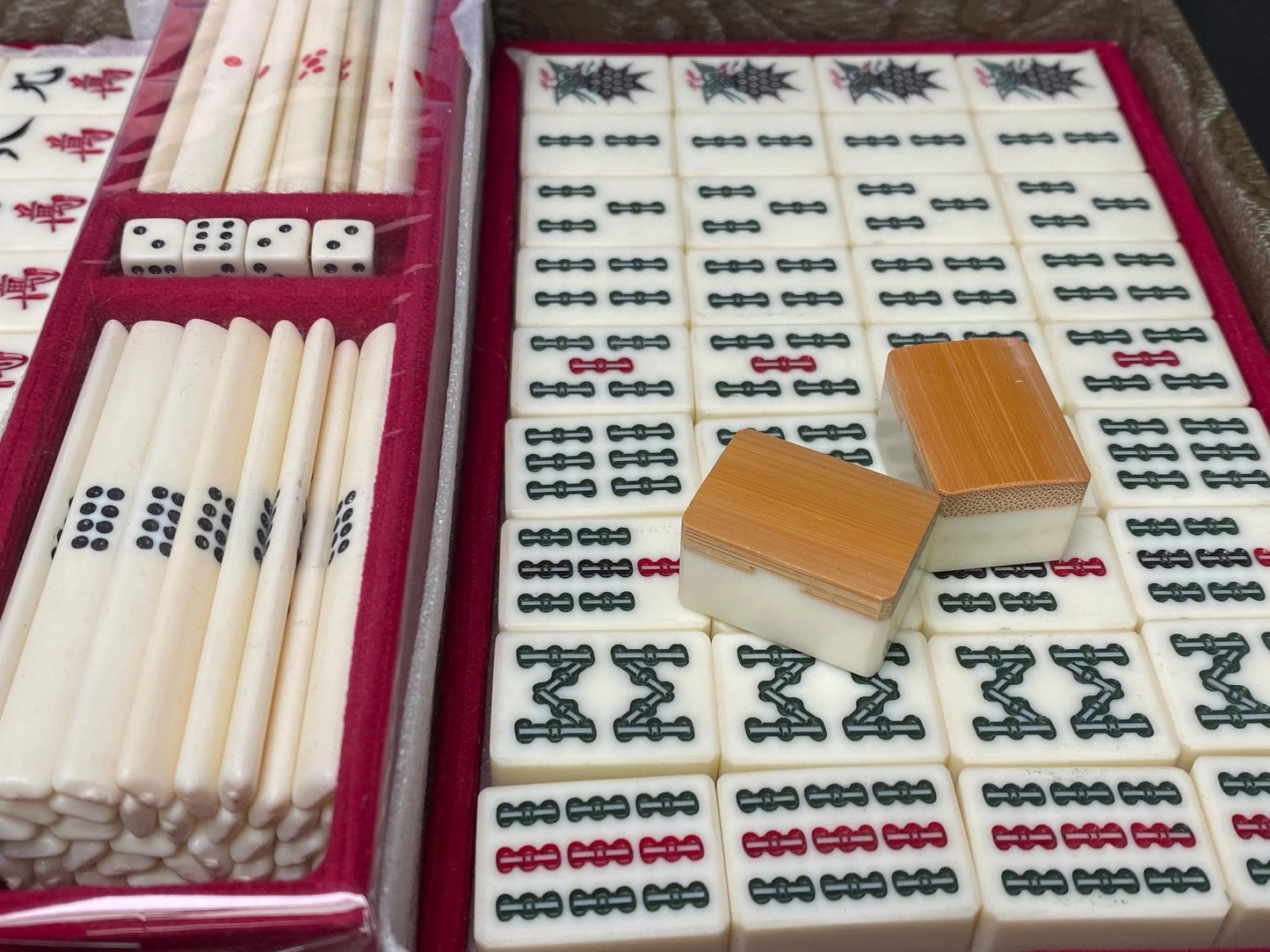 Showa Era Japanese Mahjong Set Bamboo Back 144 Tiles