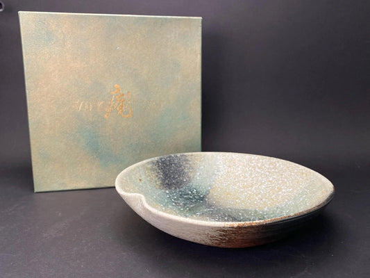 VINGT ET UN Studio Pottery Bowl Green Speckled