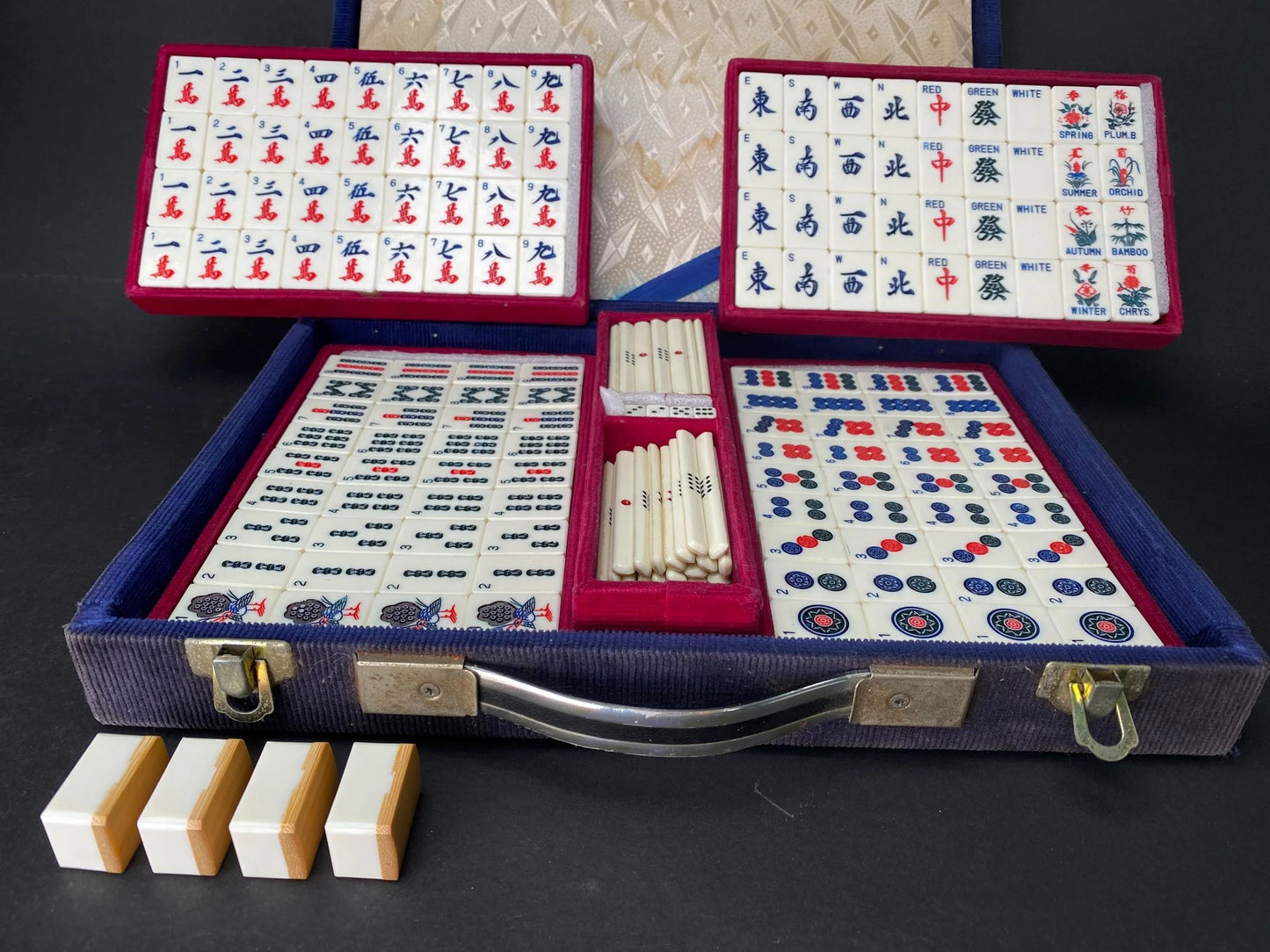 Mah Jong & Bamboo Back Japanese Mahjong Set, RARE English Numbers Letters, Showa Era Mah Jong 148 Tiles, Portable Blue velvet case