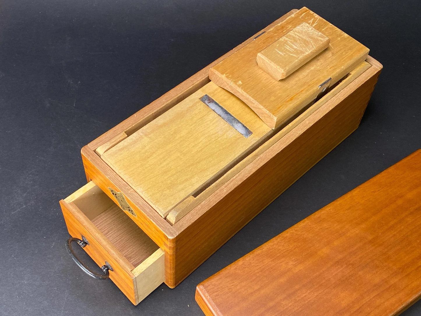 Ogura Japanese Katsuobushi Shaver Box,Vintage Dried Bonito Flake Slicer, Wooden Kezuriki Tool with Original Box, Wooden Japan Kitchen Tool