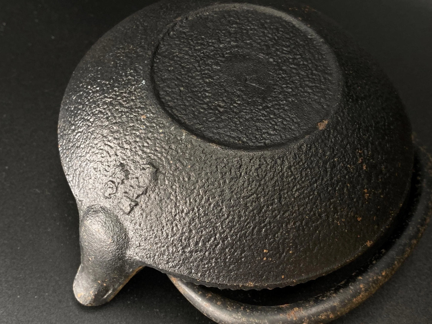 Nanbu Tekki Cast Iron Tetsubin Kettle