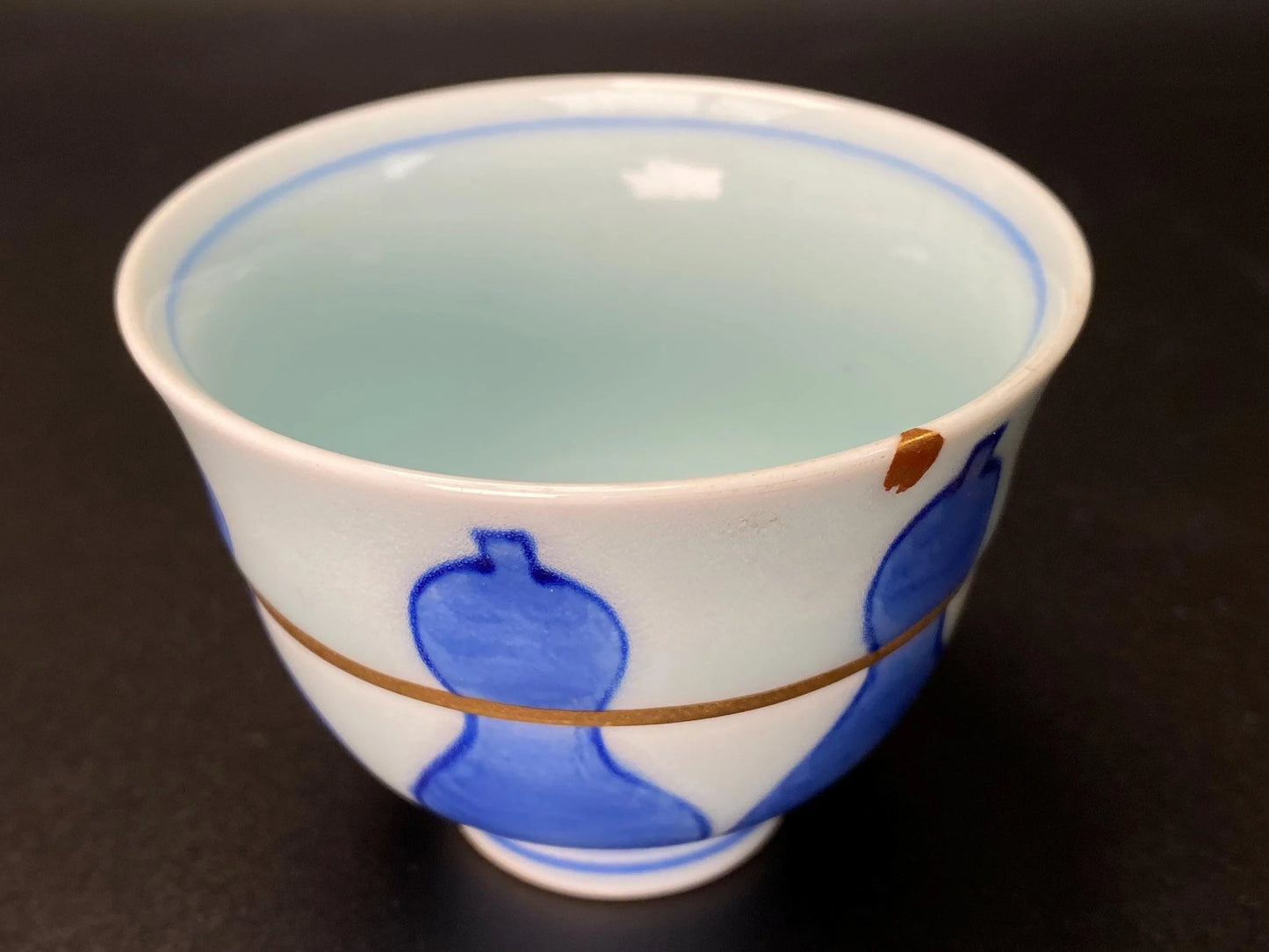 Signed 'Shin' Kintsugi Tea Cup, Japanese Urushi Lacquer Repair, Vintage Porcelain Yunomi, Traditional Tea Ceremony, Blue Gourd Pattern