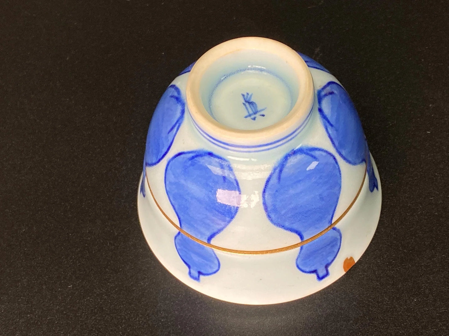 Signed 'Shin' Kintsugi Tea Cup, Japanese Urushi Lacquer Repair, Vintage Porcelain Yunomi, Traditional Tea Ceremony, Blue Gourd Pattern