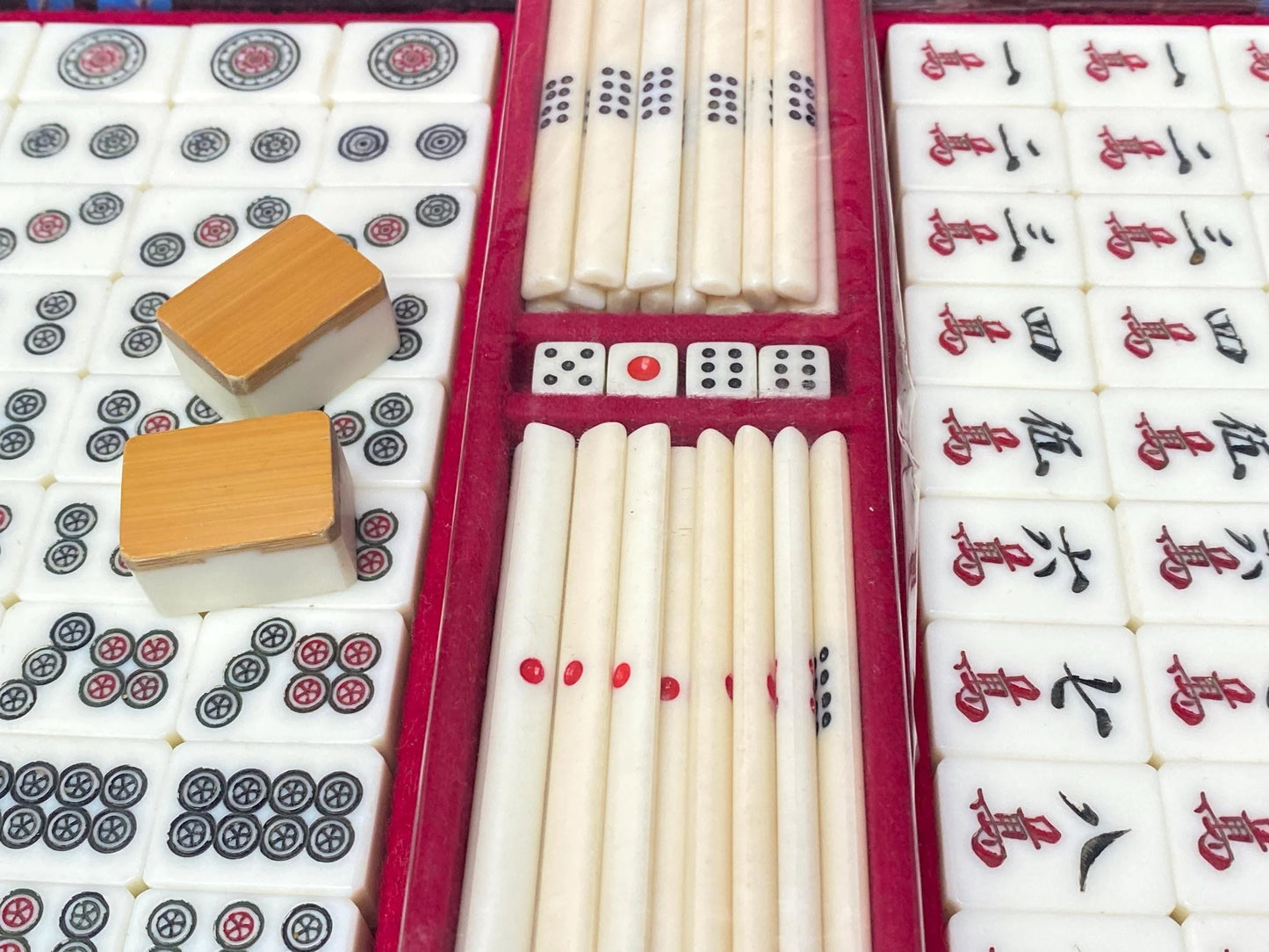 Antique Bamboo Mahjong Tile Game Set by Maoin, Japanese mah jong dealing game gift, Vintage mahjong gift with portable Case