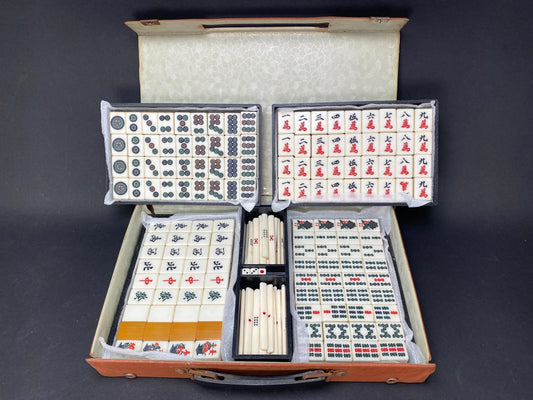 Antique Mah Jong & Bamboo Back Tile Set, with brown Case Tile, Japanese dealing game mahjong,  portable box